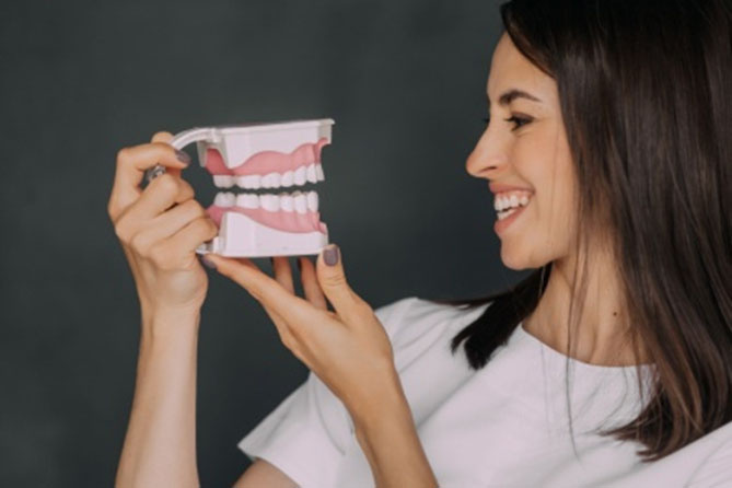 Протезирование зубов